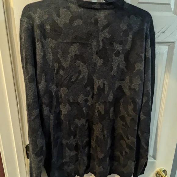 Club Room Men's Camouflage Crewneck Sweater - Dark Blue and Charcoal